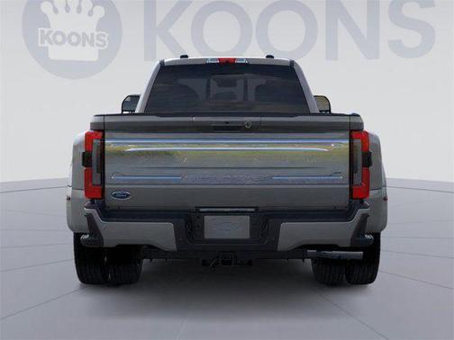2025 Ford F-450 Platinum