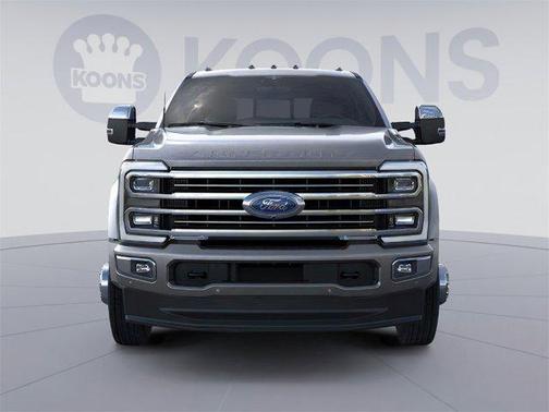 2025 Ford F-450 Platinum