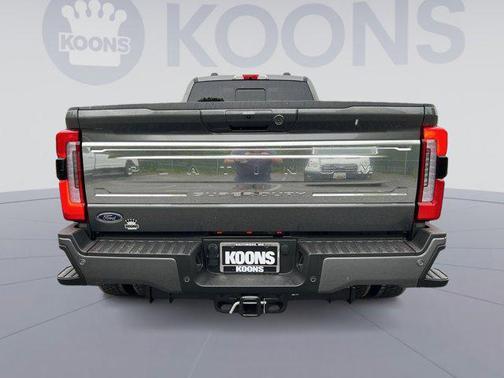 2025 Ford F-450 Platinum