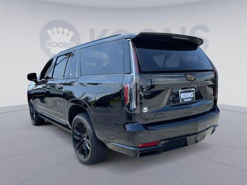 2021 Cadillac Escalade ESV Sport