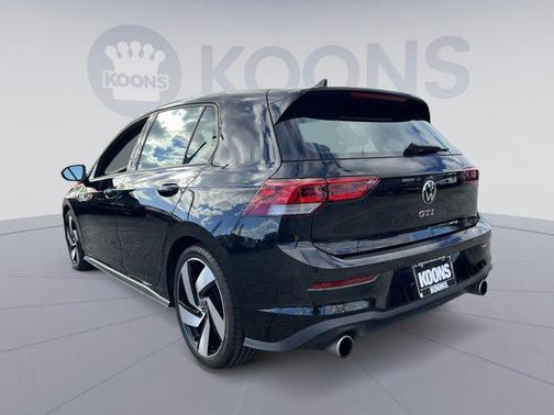 2024 Volkswagen Golf GTI 2.0T S DSG