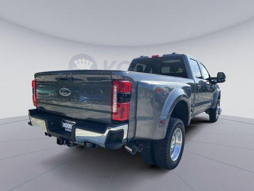 2026 Ford F-450 Lariat