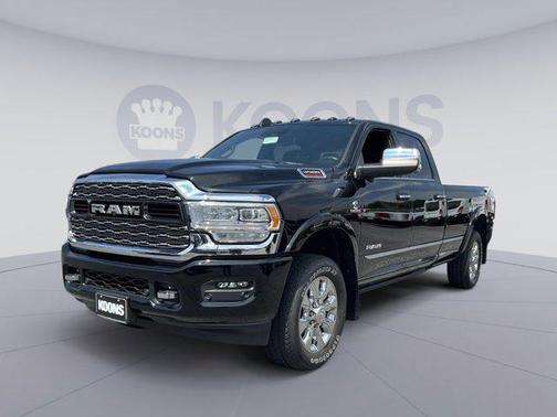 2022 RAM 3500 Limited Crew Cab 4x4 8' Box