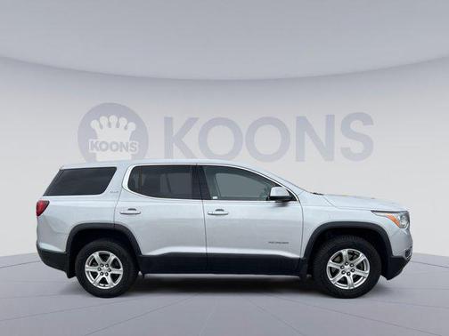2017 GMC Acadia SLE-1