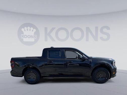 2025 Ford Maverick Lobo Standard