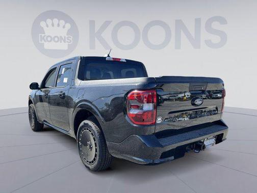 2025 Ford Maverick Lobo Standard