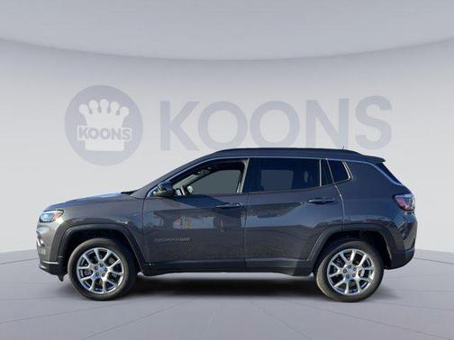 2024 Jeep Compass Latitude Lux