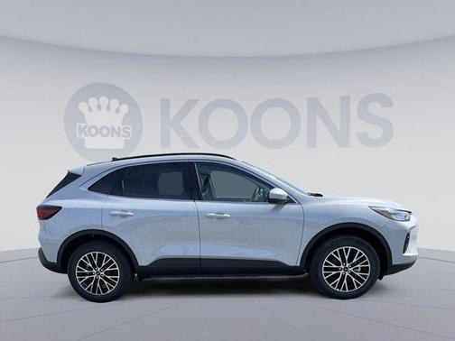 2025 Ford Escape Base