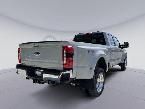 2026 Ford F-450 Lariat
