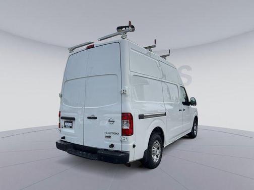 2014 Nissan NV Cargo NV2500 HD SV V6