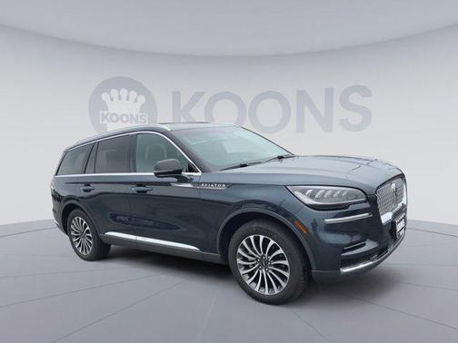Flight Blue Metallic Clearcoat 2023 Lincoln Aviator Reserve AWD
