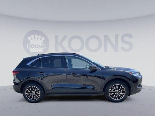 2023 Ford Escape PHEV SE