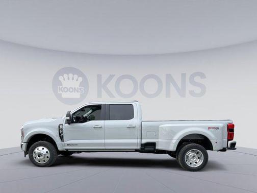 2026 Ford F-450 Lariat