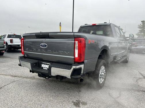 2024 Ford F-350 XLT
