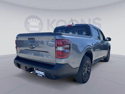 Carbonized Gray Metallic 2024 Ford Maverick Lariat