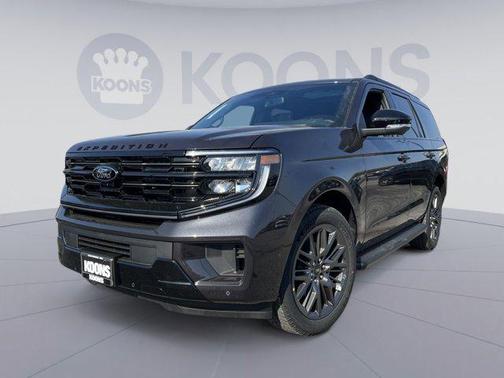 Dark Matter Gray Metallic 2026 Ford Expedition Platinum