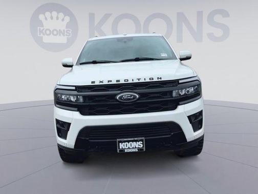 Star White Metallic Tri-Coat 2024 Ford Expedition Max Limited