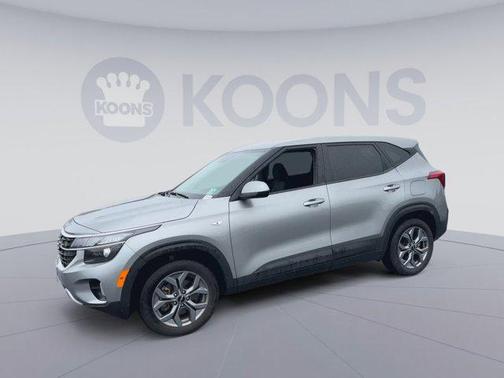Steel Gray 2024 Kia Seltos LX