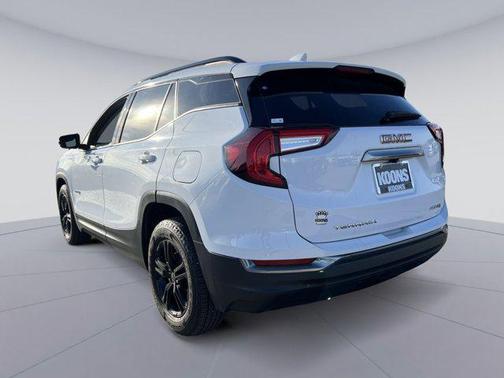 2022 GMC Terrain AWD AT4