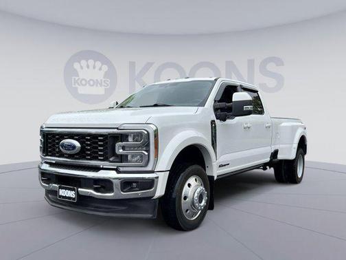 2023 Ford F-450 Lariat