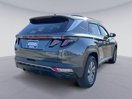 Amazon Gray 2022 Hyundai TUCSON Hybrid Blue