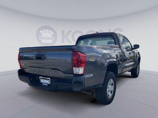 2017 Toyota Tacoma SR