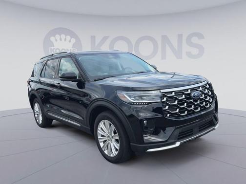 Black Metallic 2025 Ford Explorer Platinum
