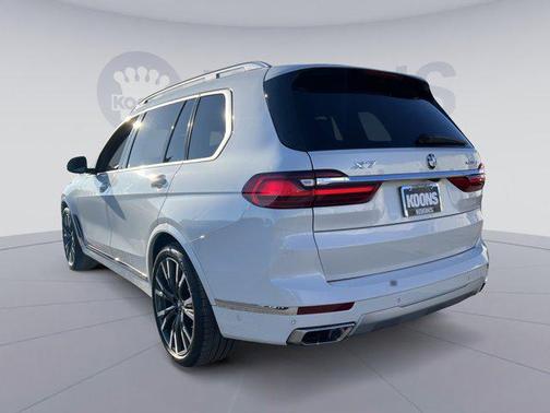 2022 BMW X7 xDrive40i