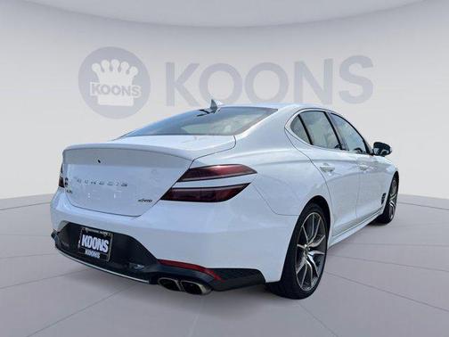 2023 Genesis G70 2.0T AWD