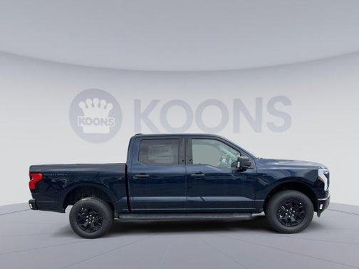 2025 Ford F-150 Lightning XLT