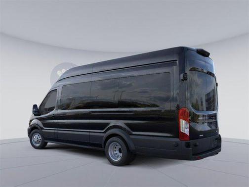 2025 Ford Transit-350 XL