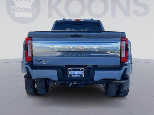 2024 Ford F-450 Limited