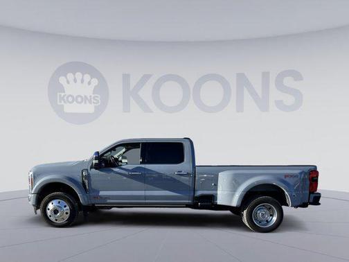 2024 Ford F-450 Limited