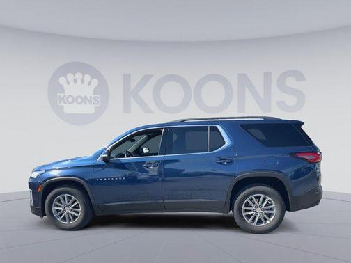 Northsky Blue Metallic 2023 Chevrolet Traverse LT Cloth