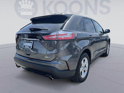 2020 Ford Edge SE