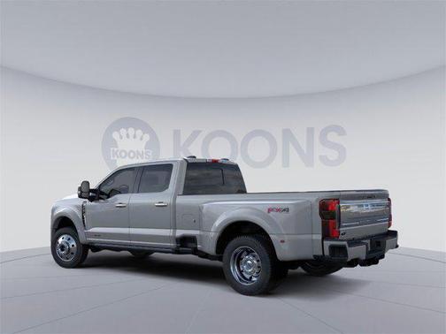 2025 Ford F-450 Platinum