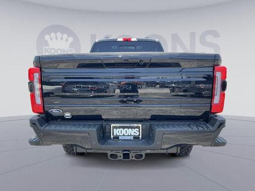2025 Ford F-350 Platinum