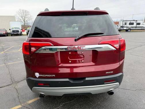 2017 GMC Acadia SLT-1