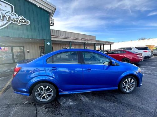 2018 Chevrolet Sonic LT