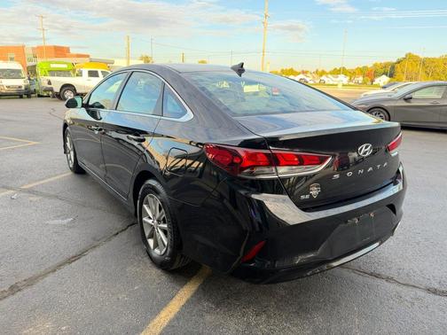 2019 Hyundai SONATA SE
