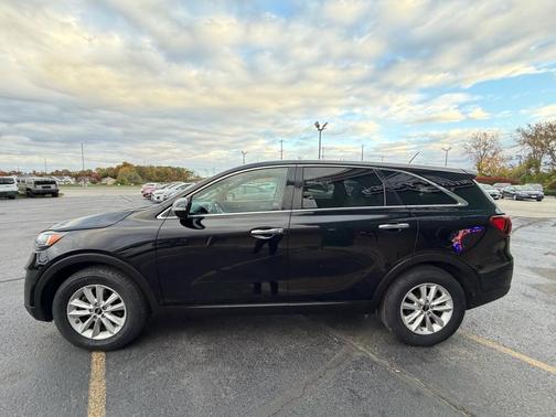 2019 Kia Sorento LX