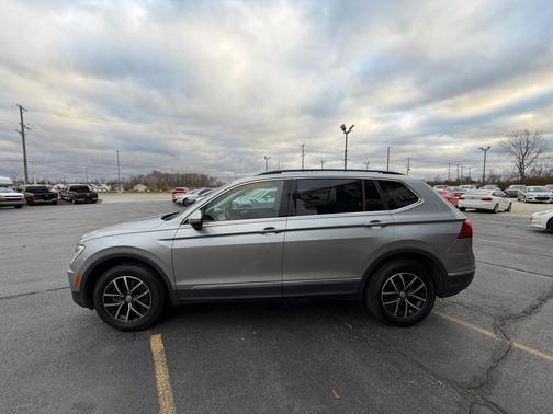 2021 Volkswagen Tiguan 2.0T SE R-Line Black 4MOTION