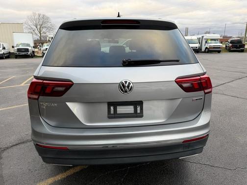 2021 Volkswagen Tiguan 2.0T SE R-Line Black 4MOTION