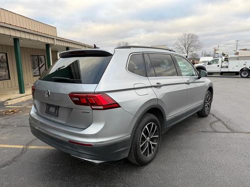 2021 Volkswagen Tiguan 2.0T SE R-Line Black 4MOTION