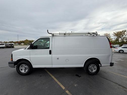 2014 Chevrolet Express 2500 Work Van