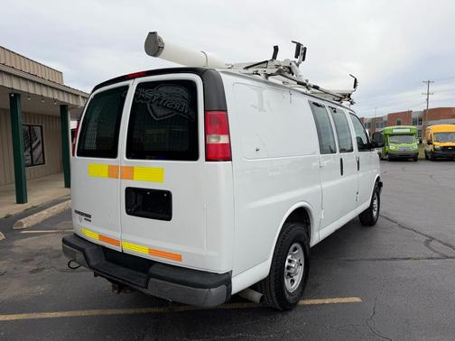 2014 Chevrolet Express 2500 Work Van
