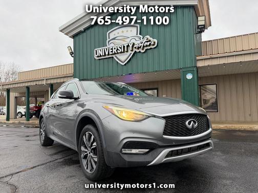 2018 INFINITI QX30 Premium