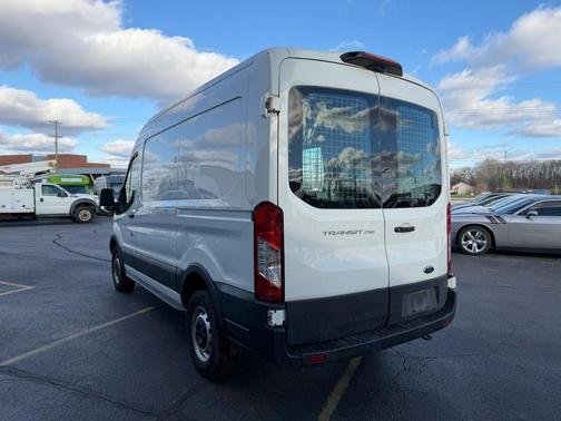 2019 Ford Transit-250 Base