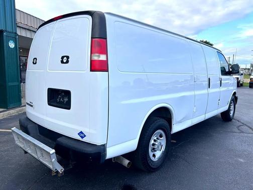 2014 Chevrolet Express 3500 Work Van