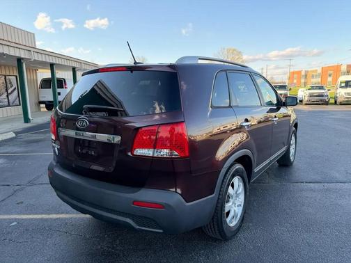 2013 Kia Sorento LX